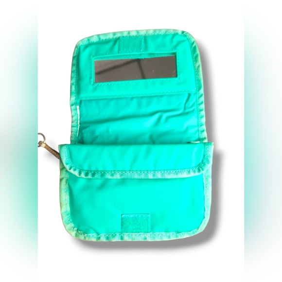 Vintage Mickey Mouse Wallet With Mirror & Pretend Credit Cards - Picture 5 of 7